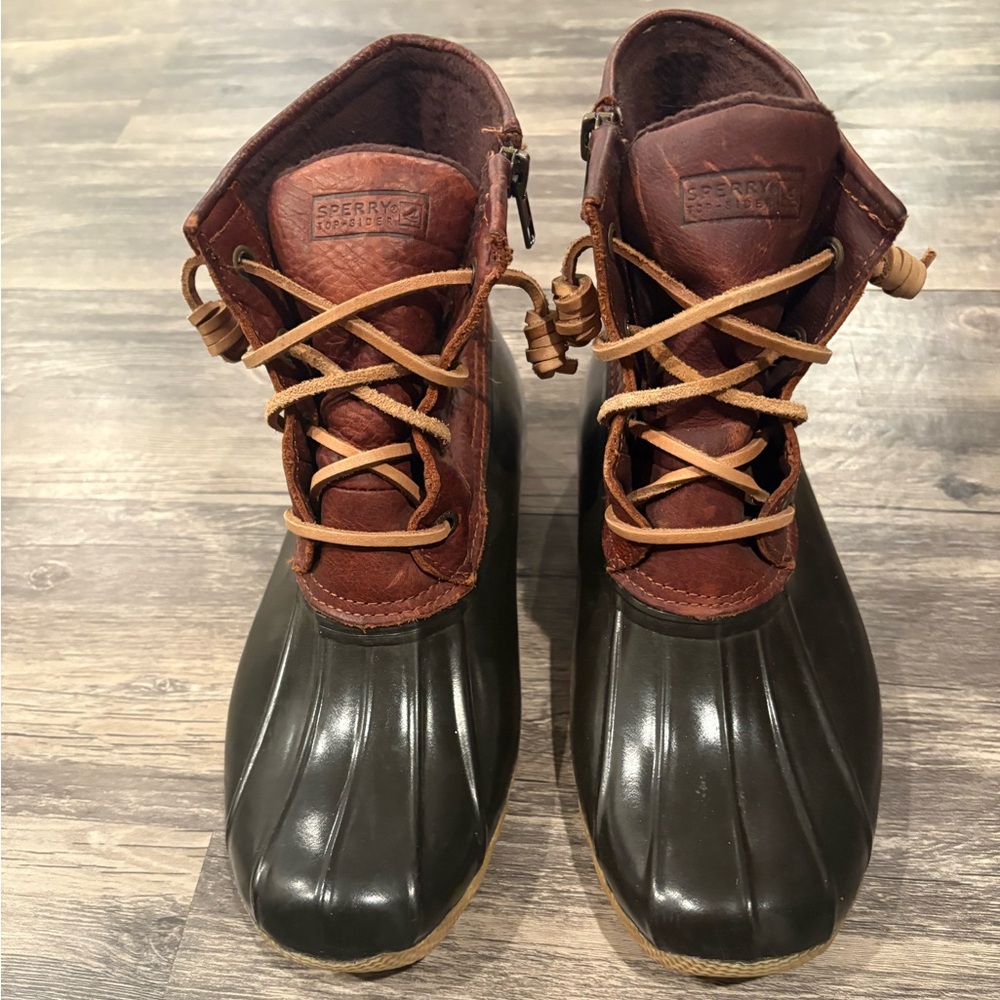 SPERRY SALTWATER DUCK BOOTS - LIKE NEW! SIZE 8 - Picture 2 of 6